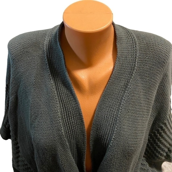 Zestt Women's Organic Cotton Gray Knit Sweater Button Side Cardigan One Size - Picture 6 of 13